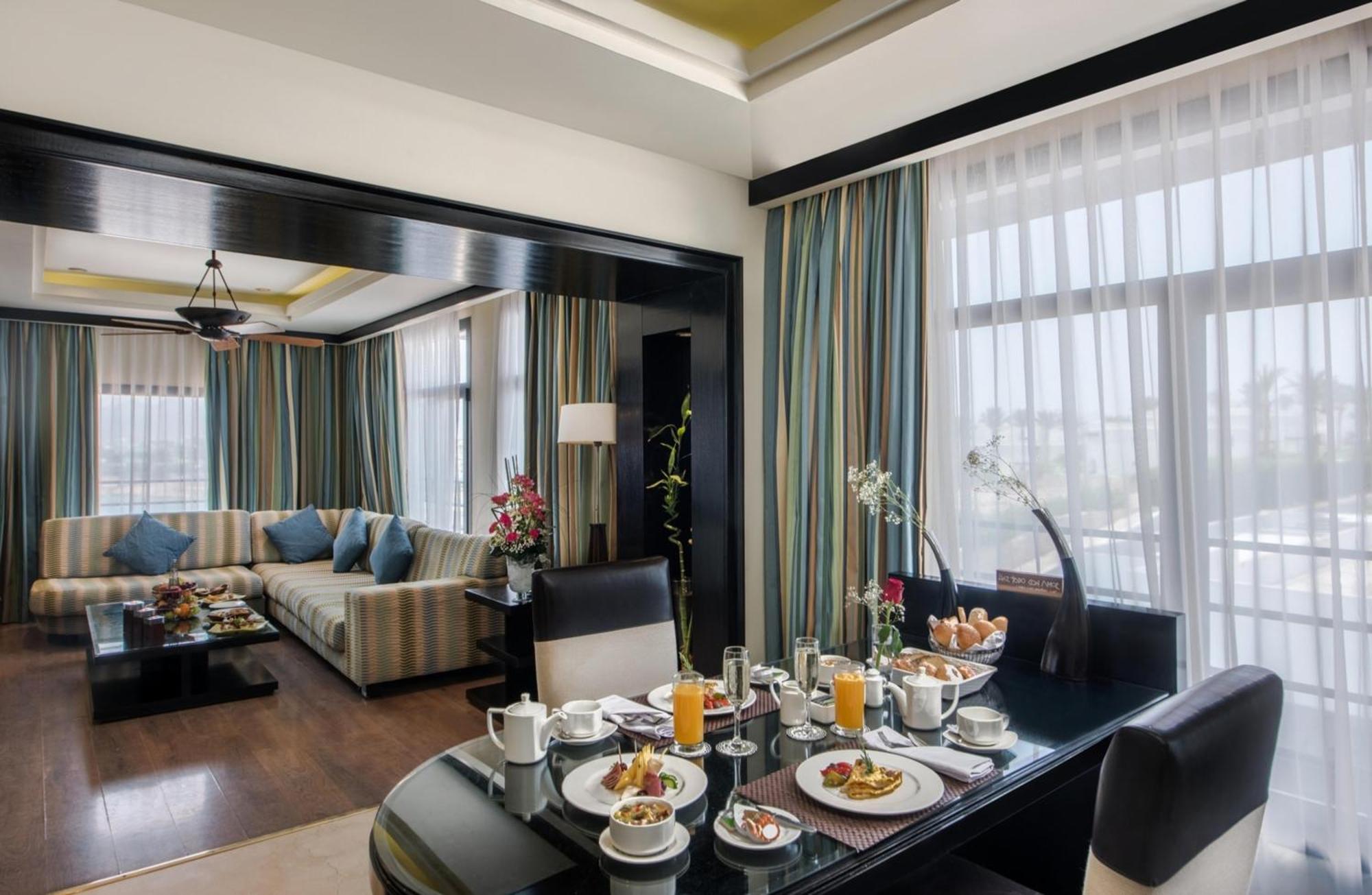 Reef Oasis Blue Bay & 5*